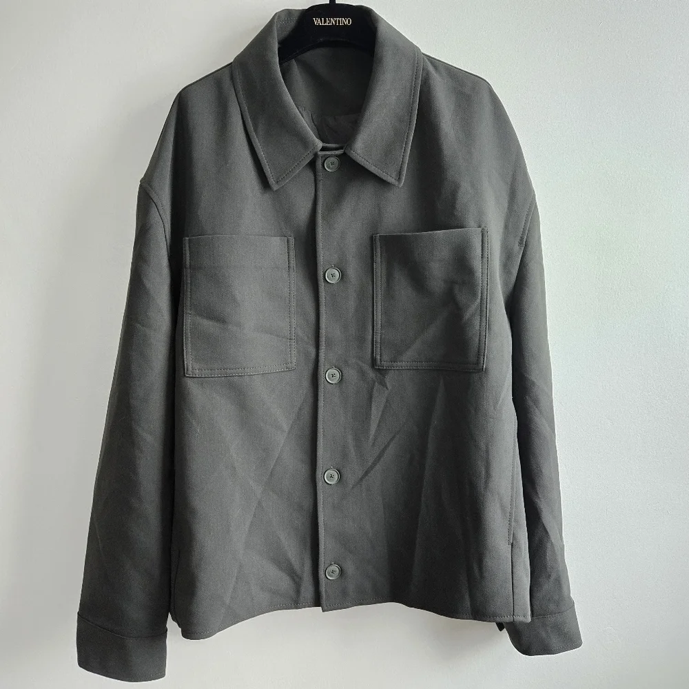 Zara details boxy